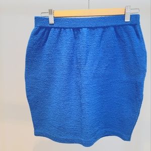 St John medium blue textured skirt